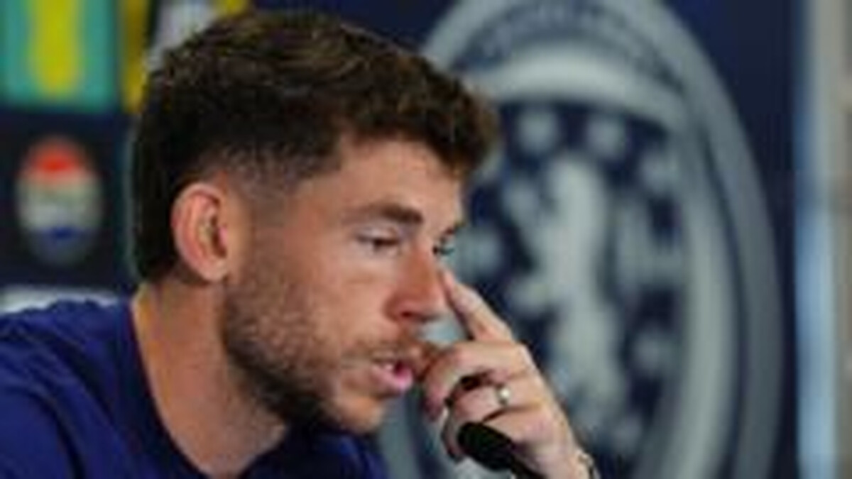 Christie pursues more dreams on same stage as idol Messi