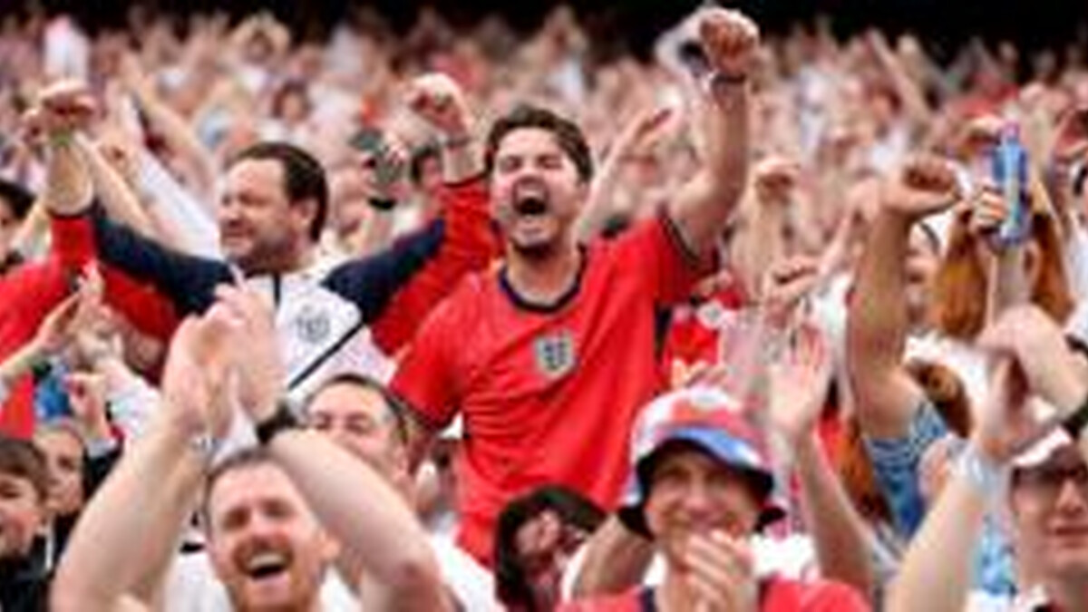 England fans' behaviour 'excellent' at World Cup