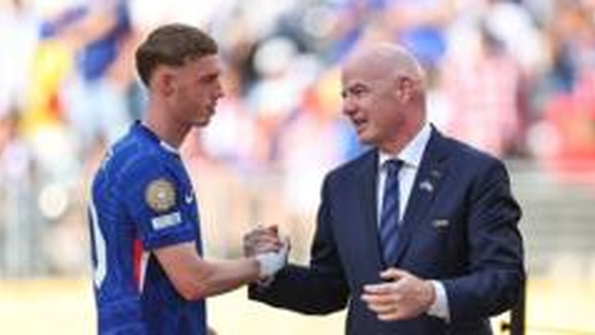 Fifa and global players' union agree landmark deal