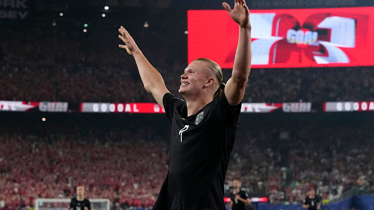 Haaland double sees Norway edge Senegal to make last 32