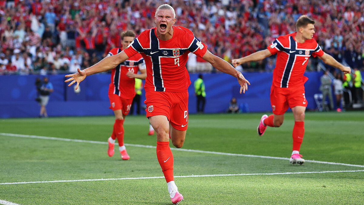 Haaland stars on World Cup debut as Norway sink Iraq