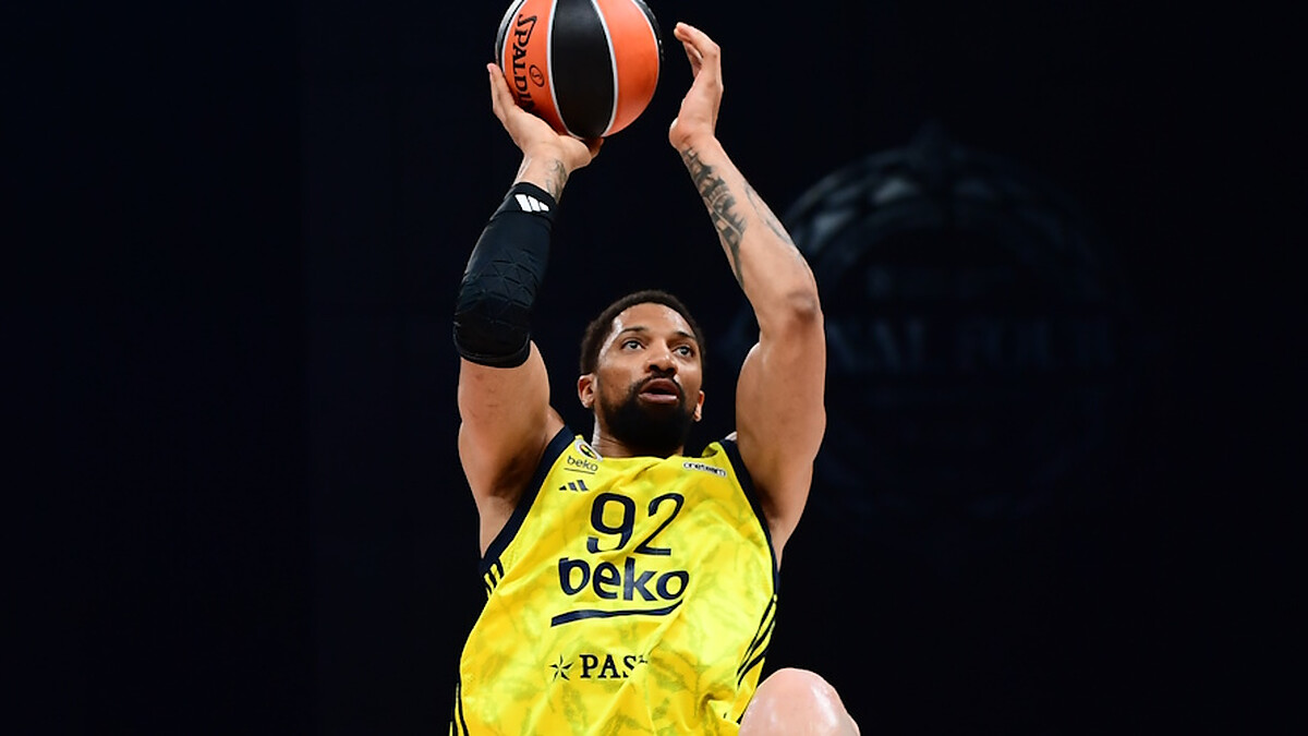 Khem Birch officially signs two-year deal with Aris