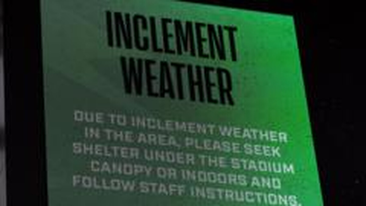 Lightning halts pre-World Cup friendly in Texas for two hours