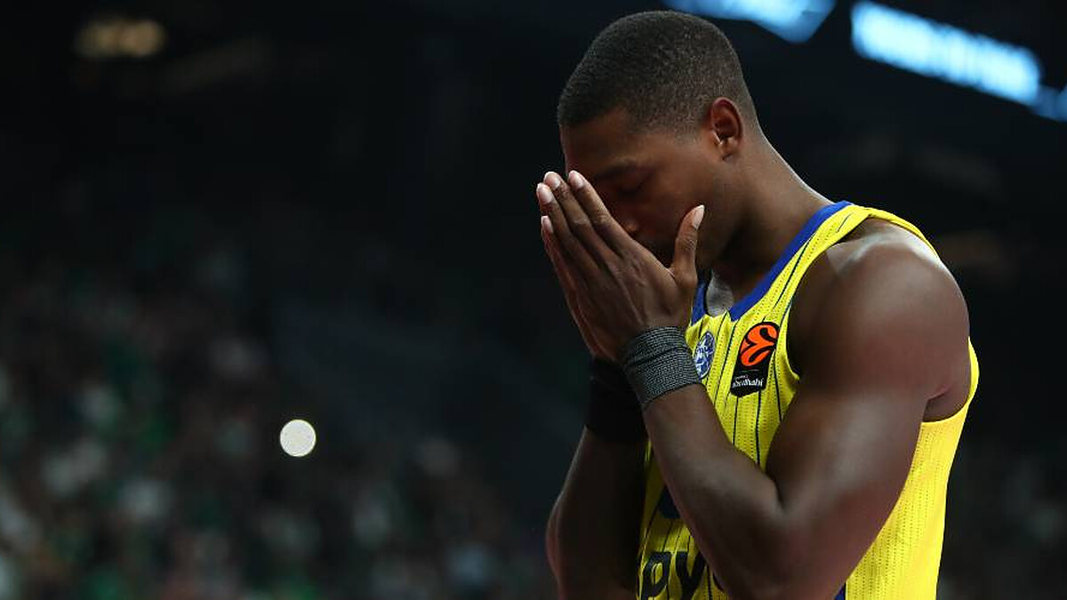 Lonnie Walker IV slams Israeli Playoffs decision: “We are not robots”