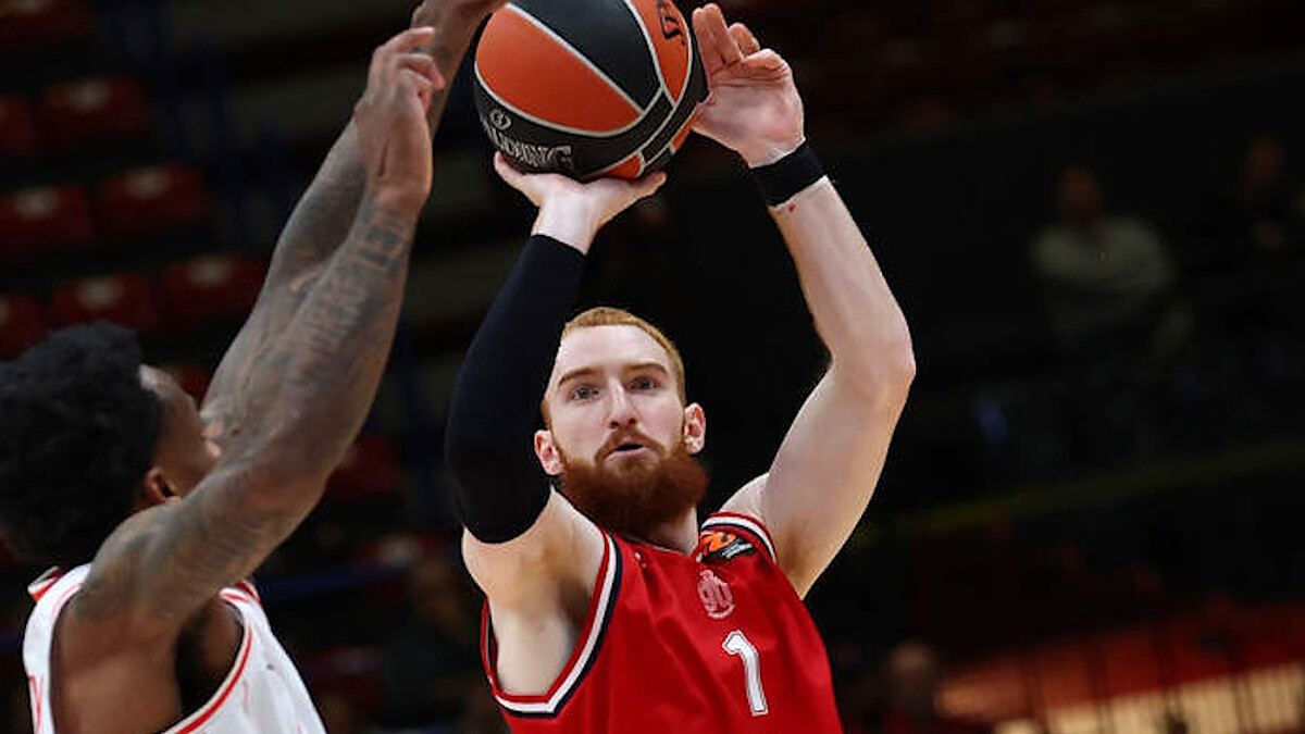 Luka Doncic welcomes former Golden State Warriors guard to Rome