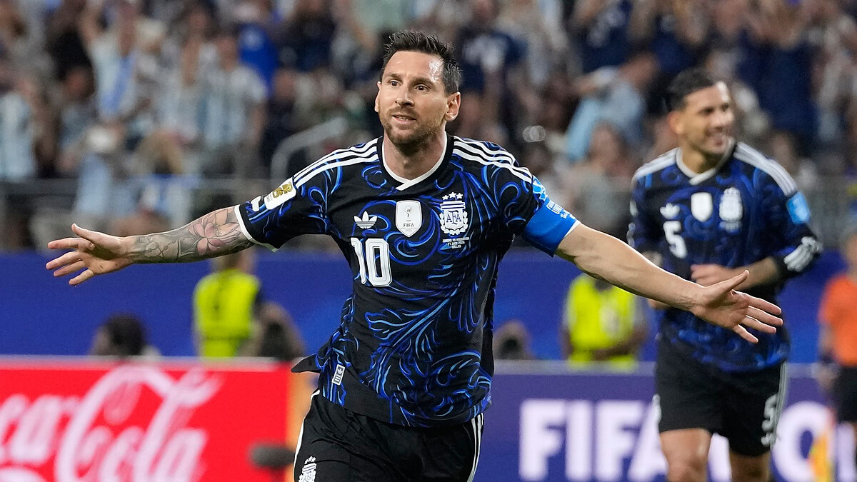 Messi makes more history as Argentina beat Jordan