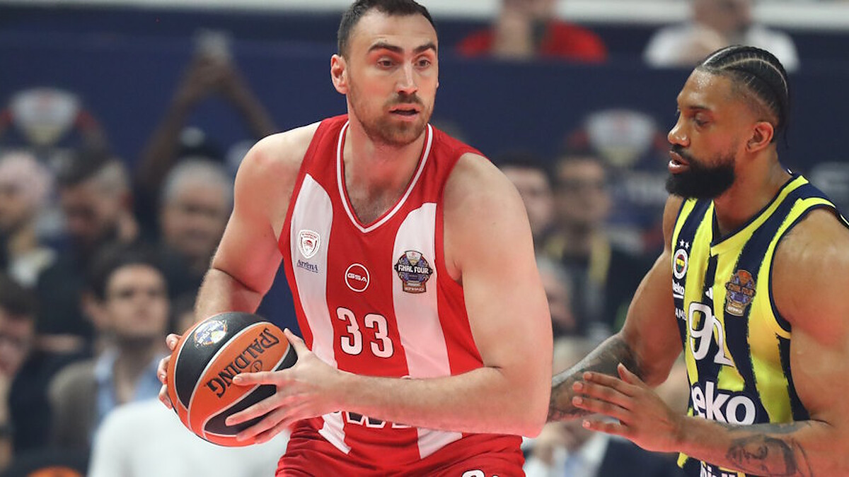Milutinov undergoes metatarsal procedure, expected to recover during summer break