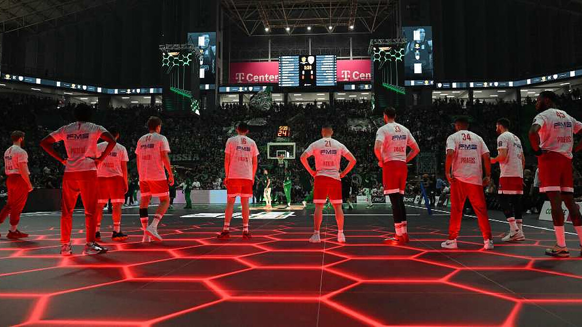 Olympiacos asking Panathinaikos punishment with the Greek Public Television in the middle