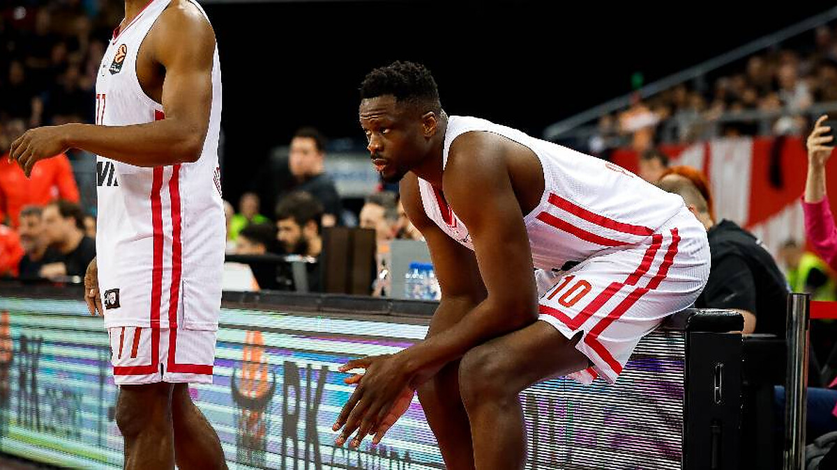 Olympiacos parts ways with Moustapha Fall