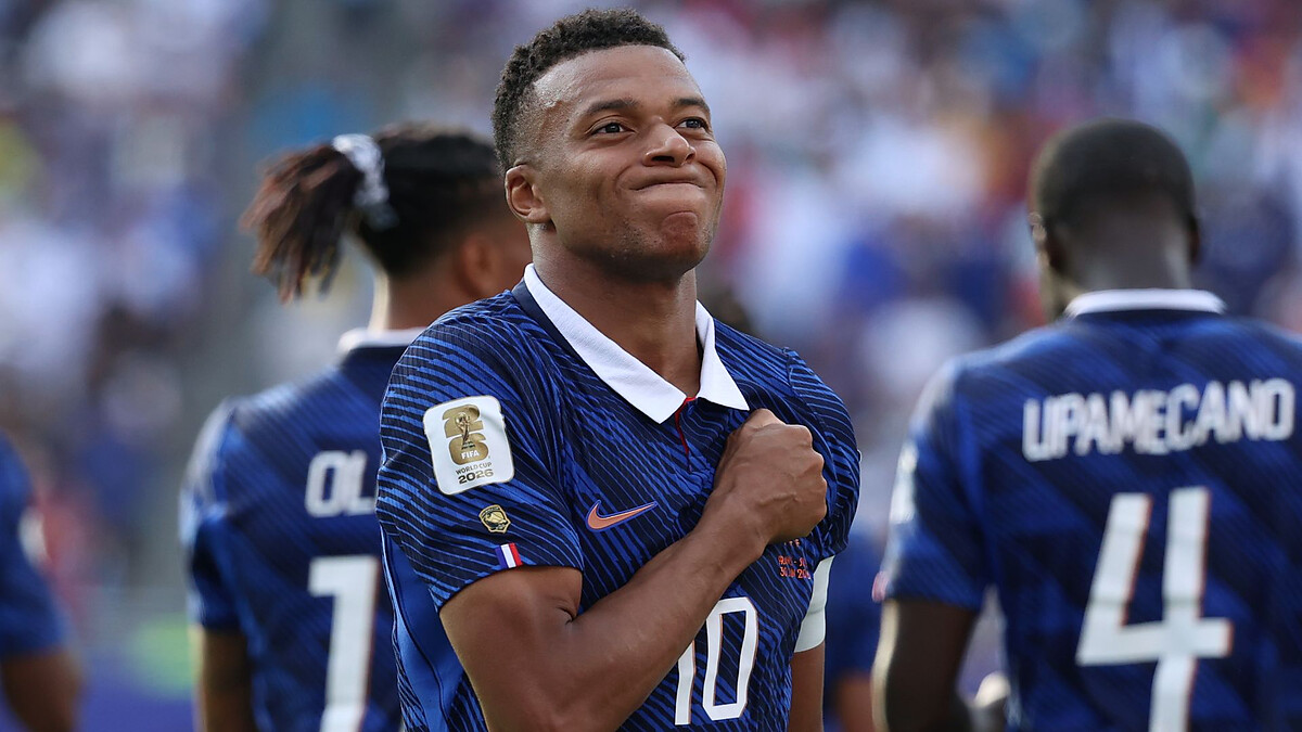 Ruthless Mbappe sets tone as France breeze past Sweden