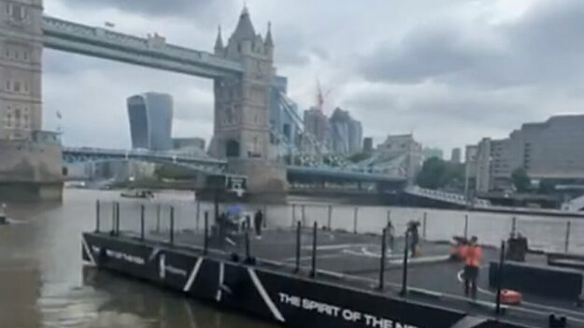 Several bidders are offering $1B for the London NBA Europe team