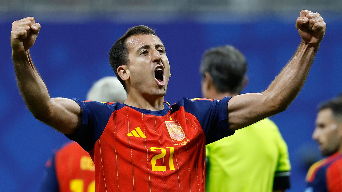 Spain finally announce World Cup arrival as Yamal, Oyarzabal star in Saudi win