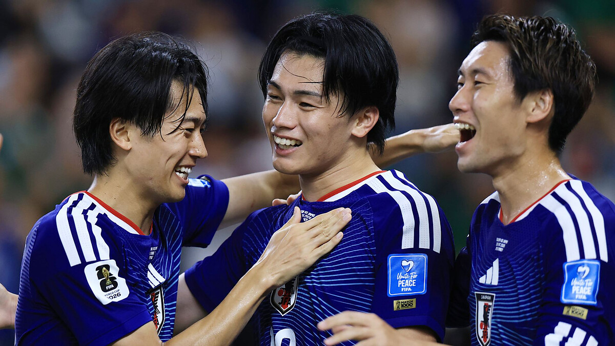Ueda stars as Japan end Tunisia's World Cup with dominant win