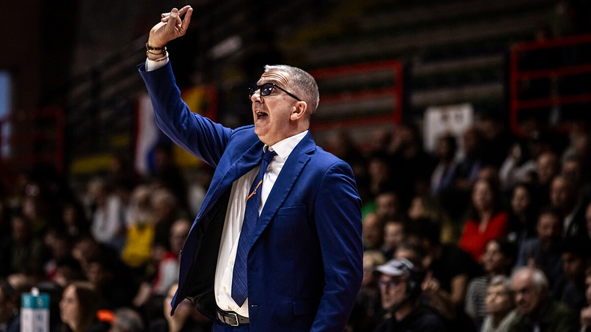 Walter De Raffaele is the new coach of Japanese Utsunomiya