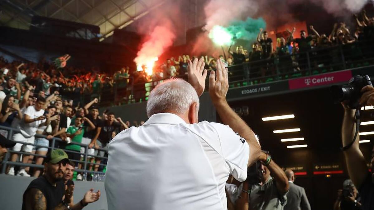 Zeljko Obradovic praises Panathinaikos fans, thanks Dimitris Giannakopoulos