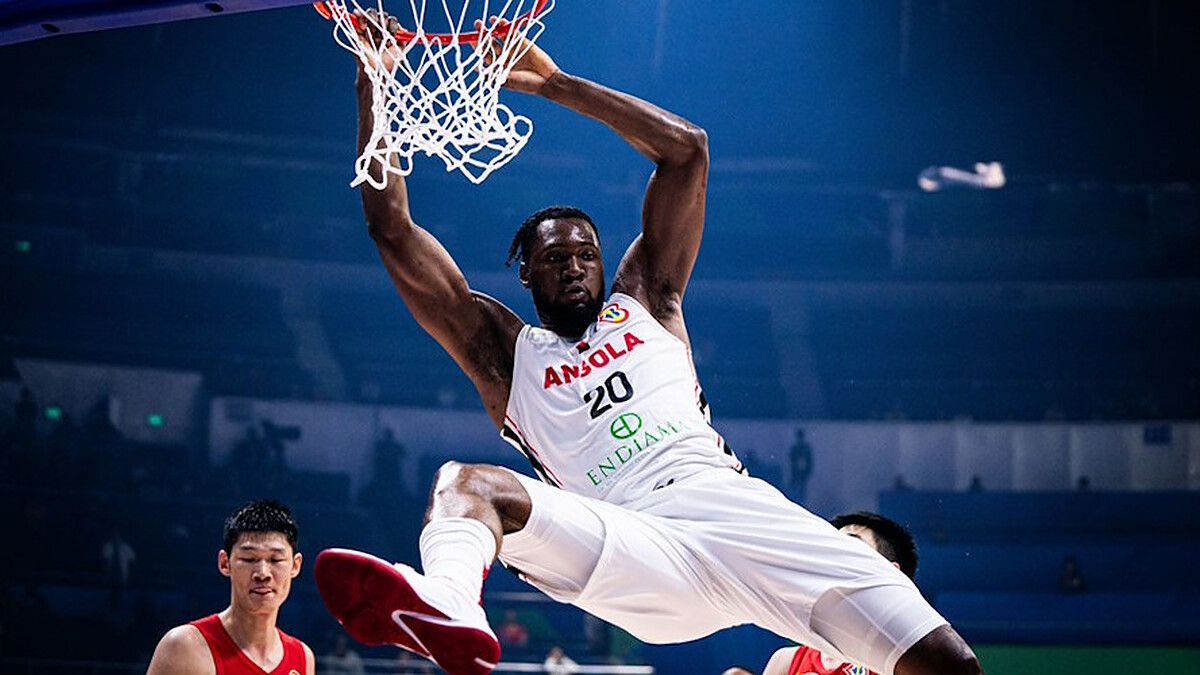 Anadolu Efes signed Bruno Fernando with a two-year deal