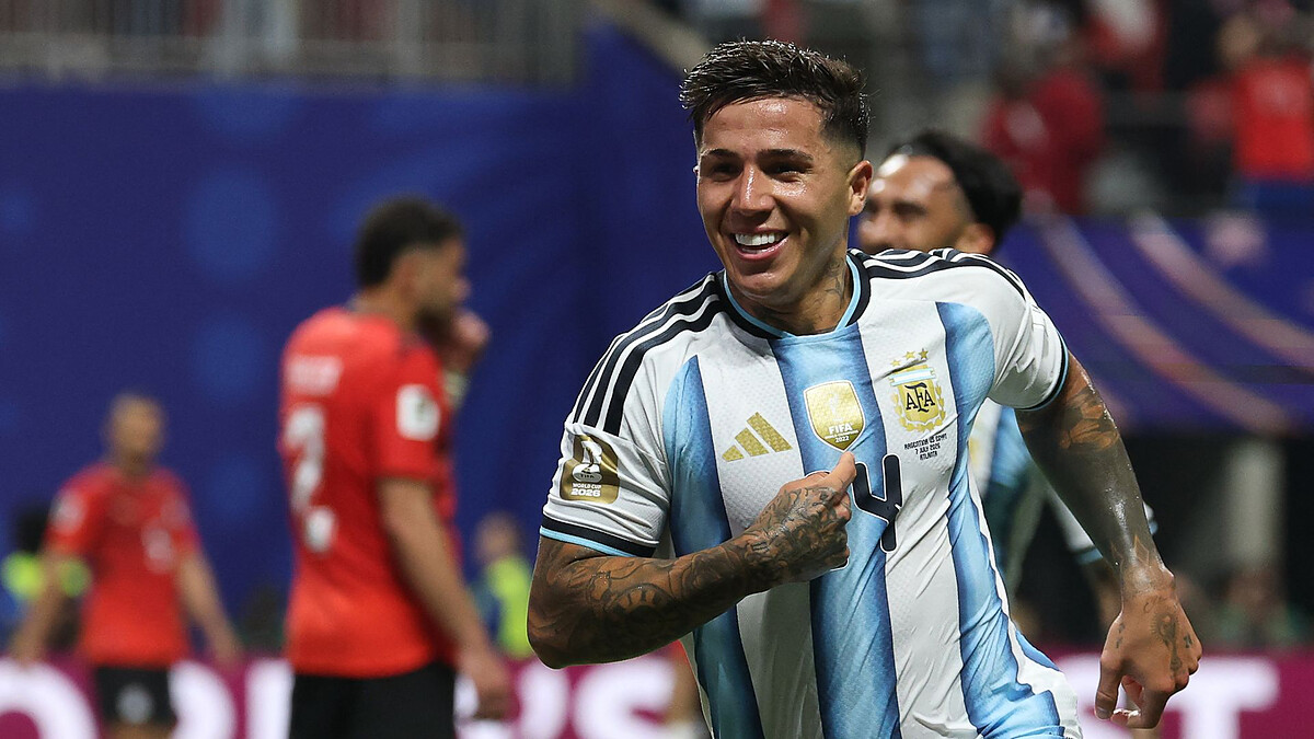 Argentina come from two down to beat Egypt in World Cup classic