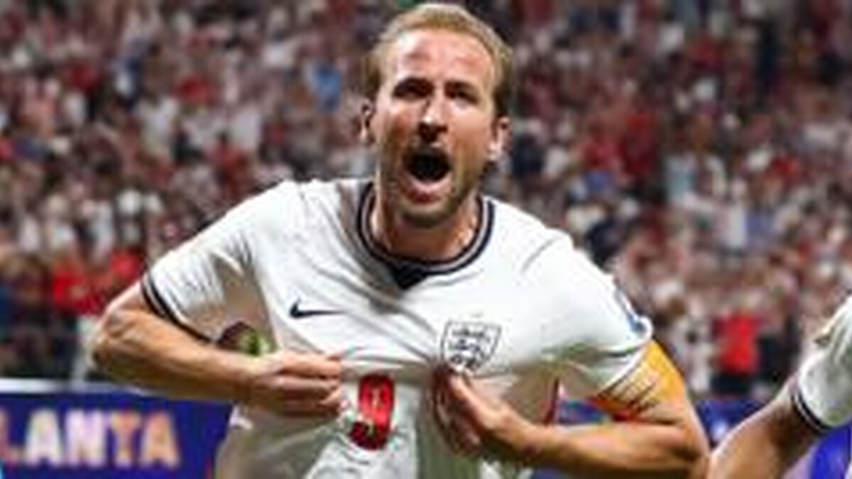 BBC offers 'Stay Up or Catch Up' for England v Mexico