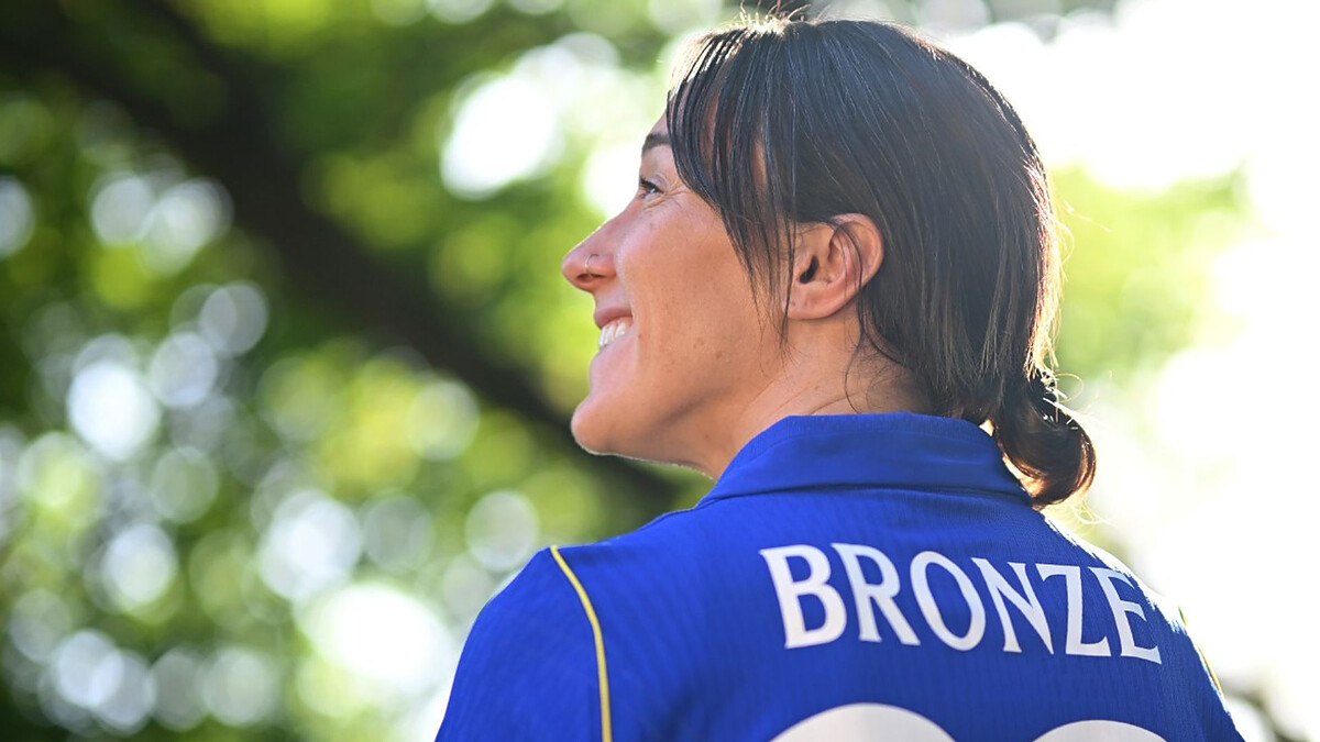 Bronze extends Chelsea stay by another year