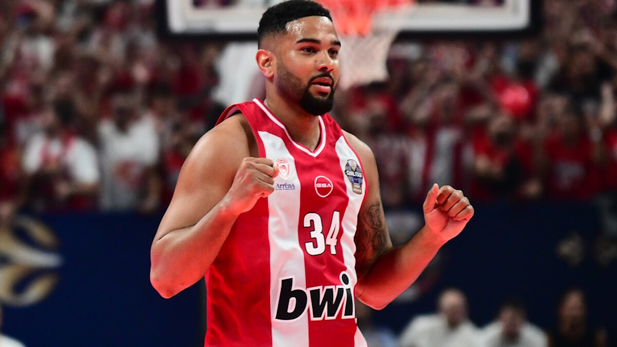 Cory Joseph staying with Olympiacos, Thomas Walkup’s future unclear