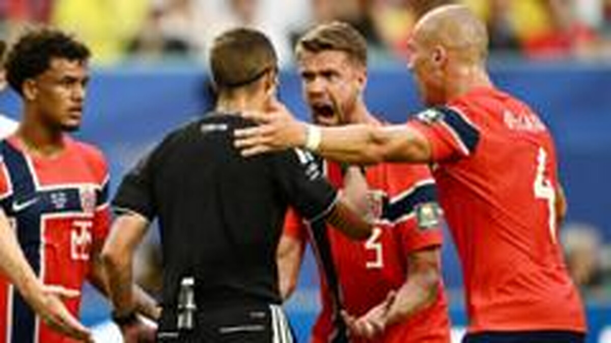 Did ball hit spidercam before England goal? Snicko says not - Norway unsure