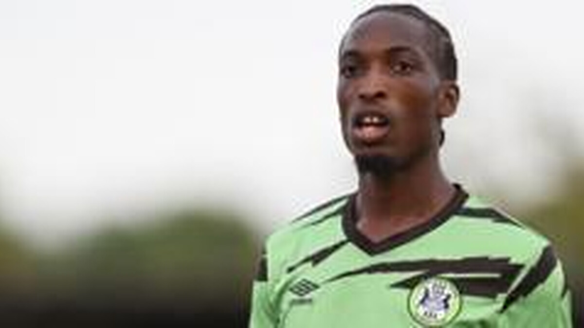 Hearts agree deal to sign Forest Green captain Mendy