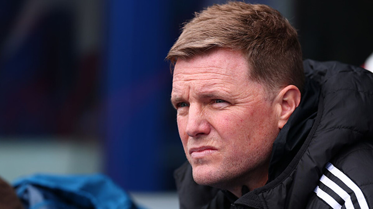 Howe leaves Newcastle