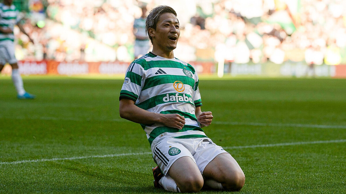 Ipswich sign Maeda from Celtic