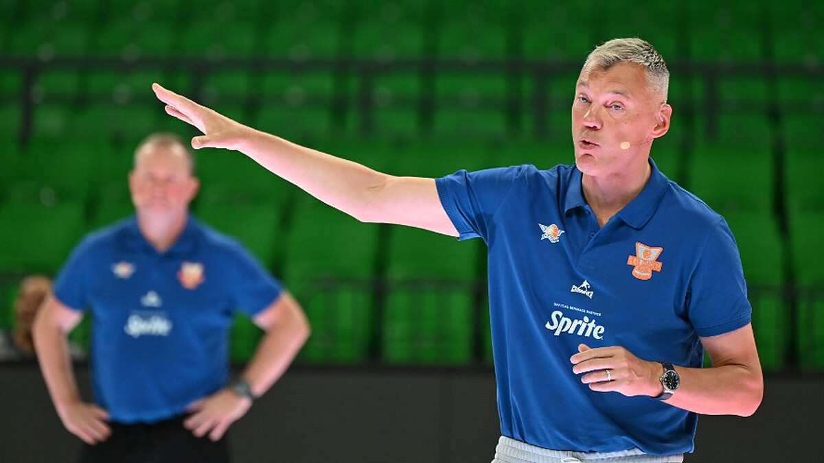 Jasikevičius reveals his support for England during EHCB Congress Day 2