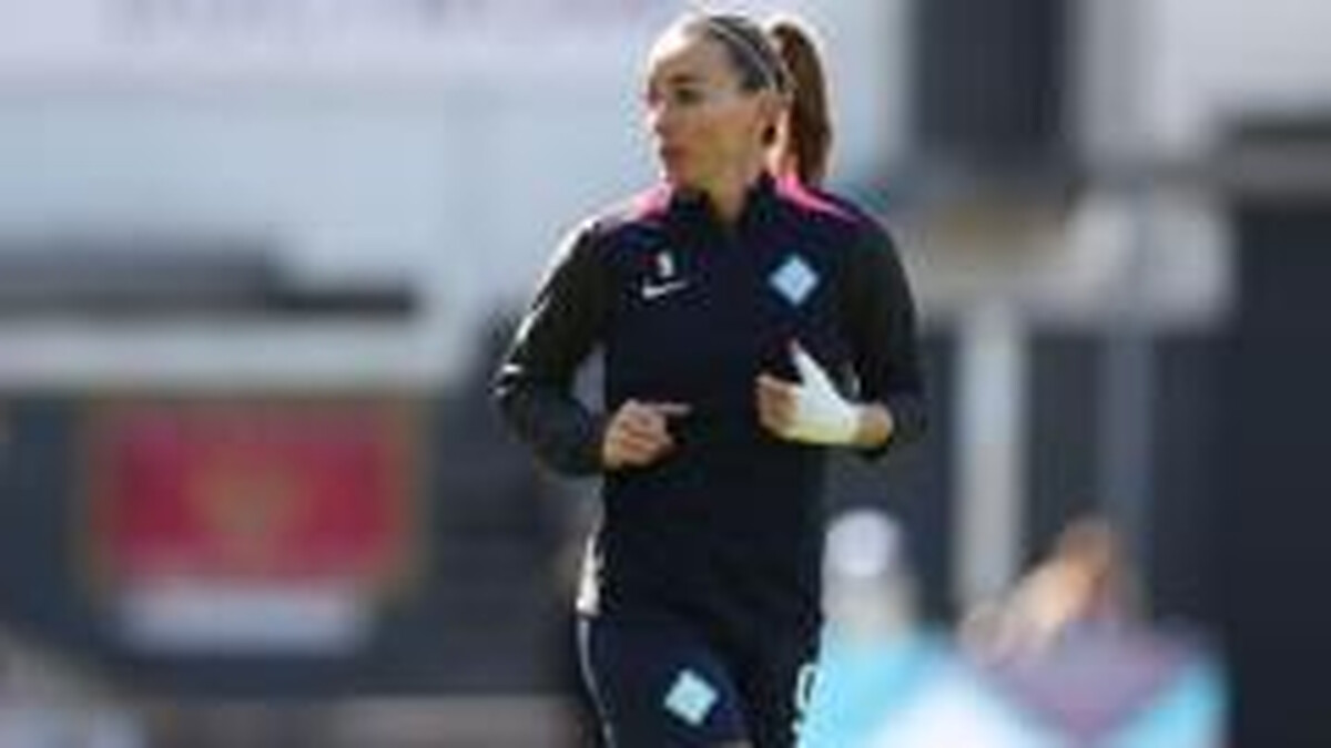 London City's Asllani to sign one-year extension