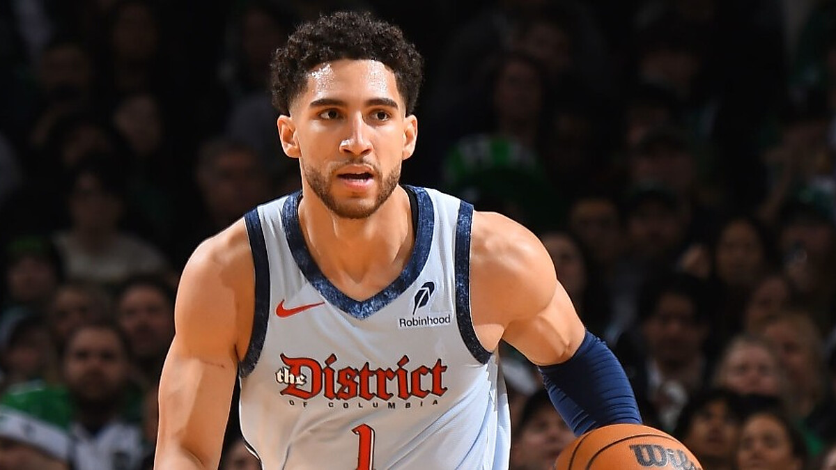 Manresa signs former NBA guard Colby Jones, Cluj adds Kristian Kullamae