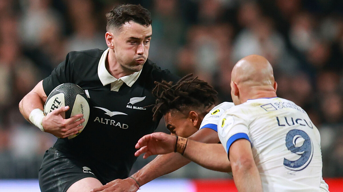New Zealand edge France in thrilling Nations Championship opener