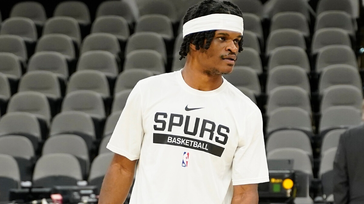 Paris Basketball signs former NBA player Alize Johnson