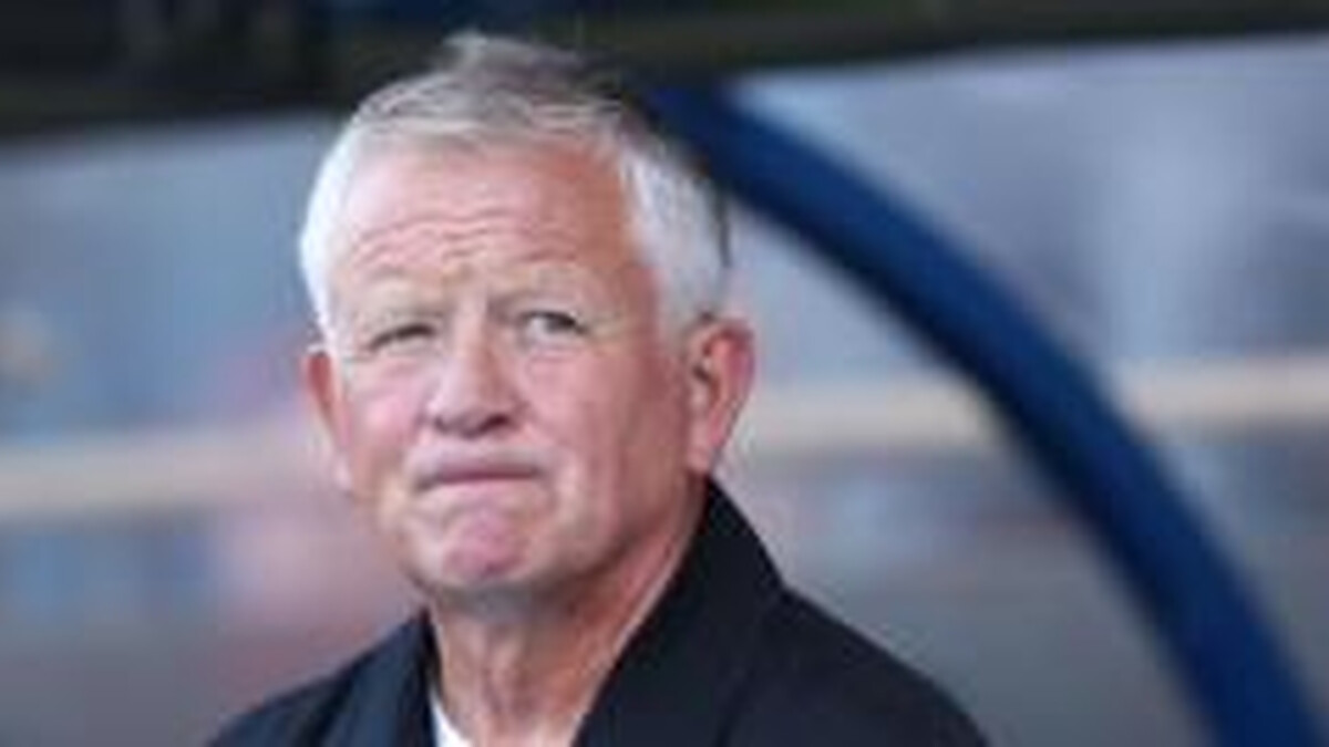 Sheffield United manager Wilder extends contract