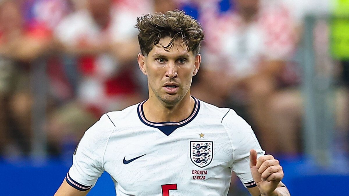Stones emerges as potential Chelsea target