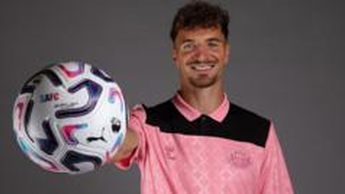 Sunderland sign Belgium World Cup defender Meunier