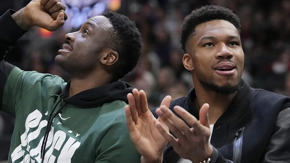 Thanasis on Giannis’ trade: “The crazy thing is, I didn’t know”