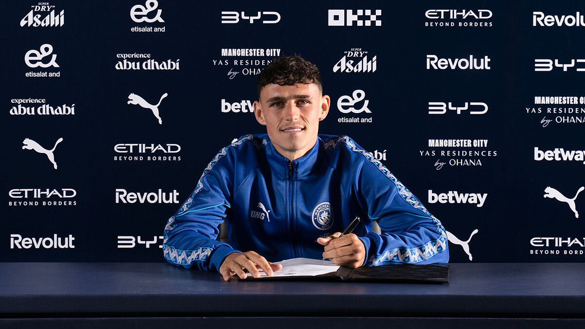 'This means everything to me' - Foden signs new Man City contract