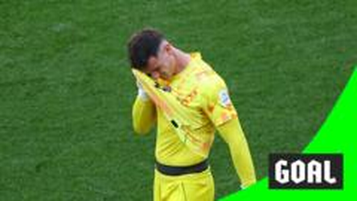 'Total calamity!' USA gift Belgium a third goal