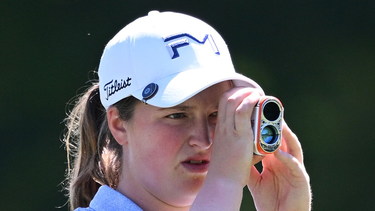 Woad impresses as Korda makes nightmare start to major
