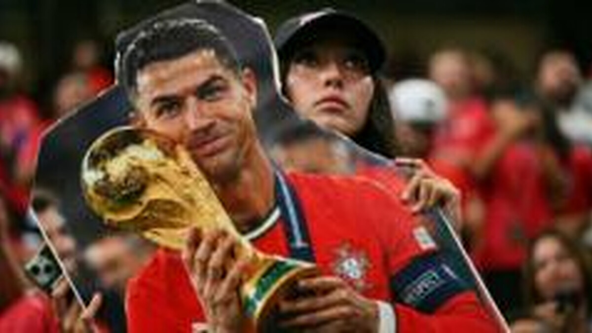 'You've been trying to kill me for 23 years' - should Ronaldo start?