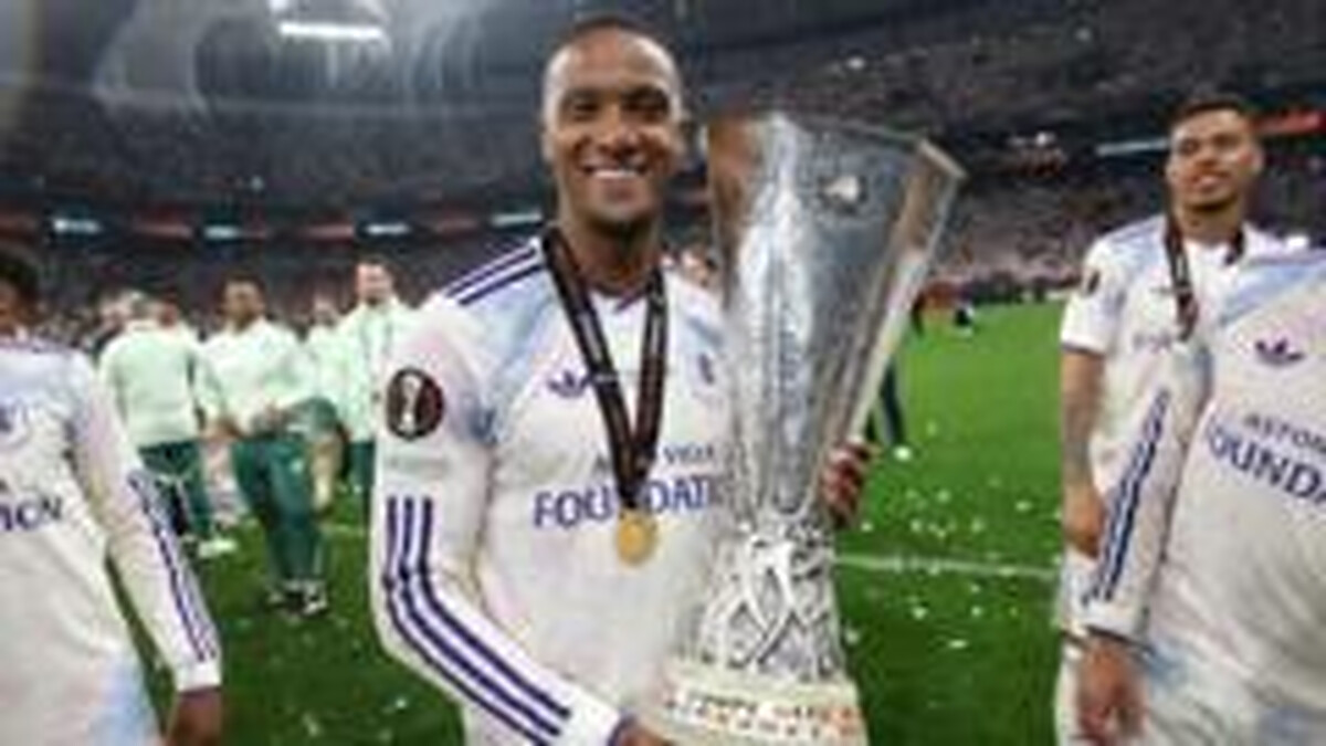 Arsenal pushing on with deal to sign Villa's Konsa