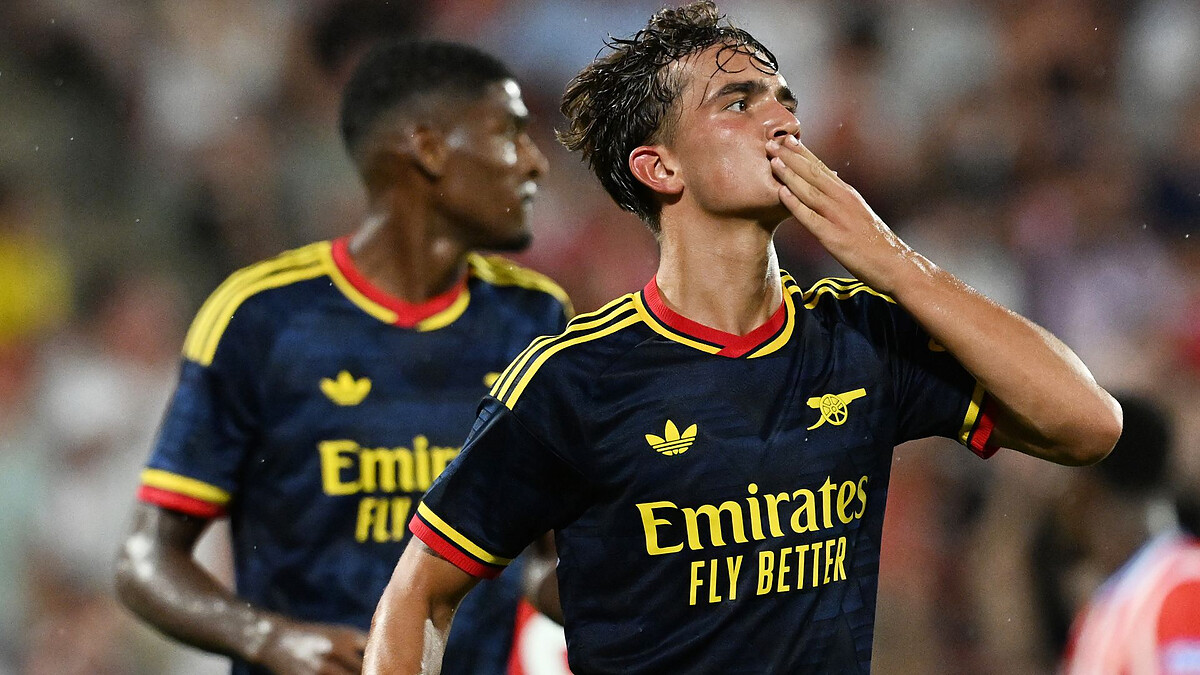 Dowman dazzles and debutant Tzolis scores as Arsenal dominate Girona
