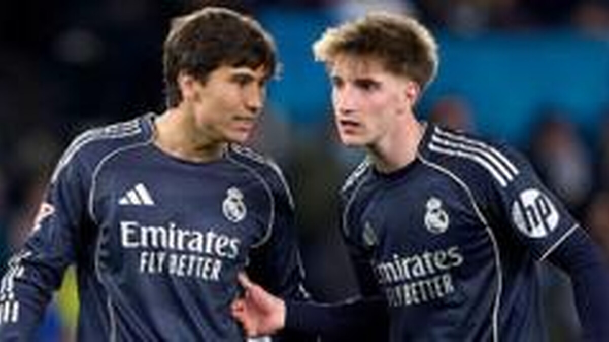 Fulham sign Garcia and Palacios from Real Madrid