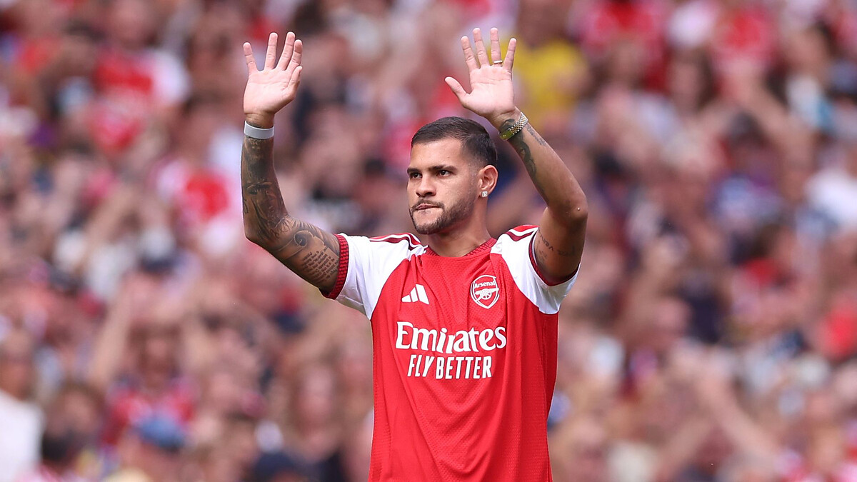 Guimaraes on bench as Arsenal face Como LIVE!