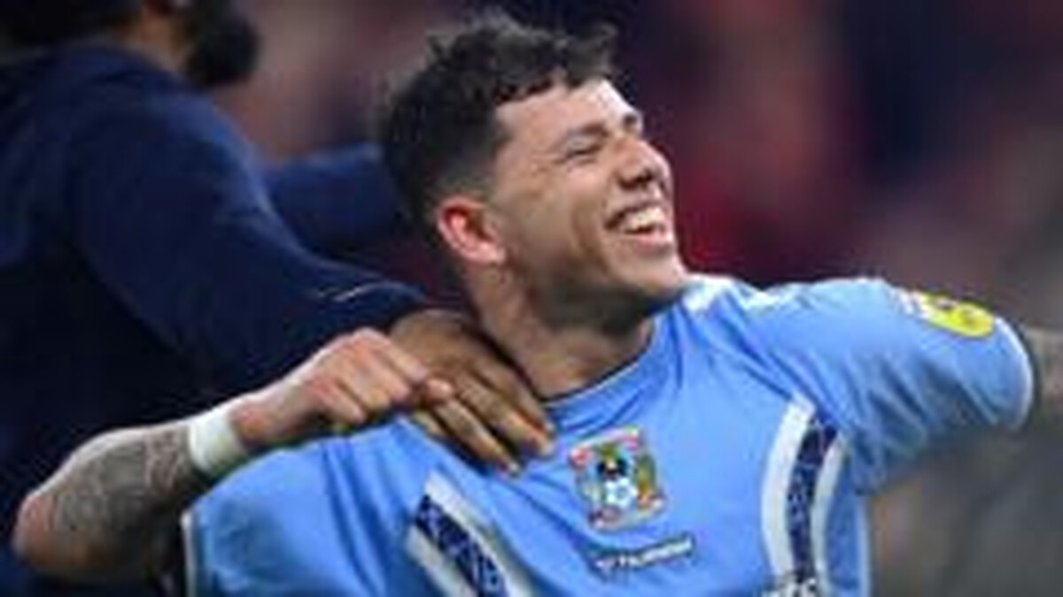 Hamer rejoins Coventry City on 'long-term' deal