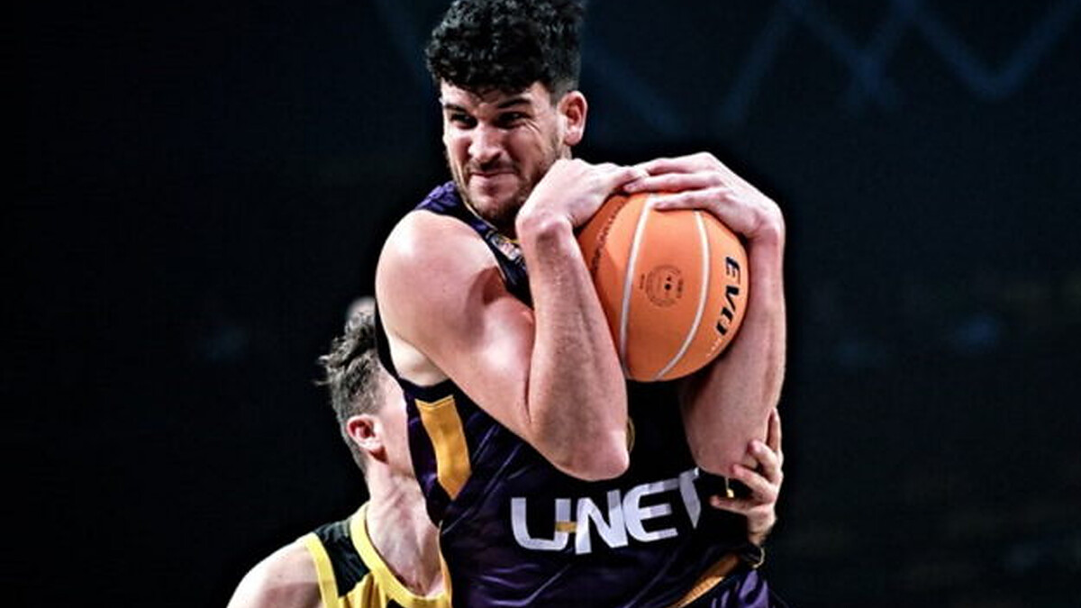 Hapoel Tel Aviv signs Frederic Bourdillon
