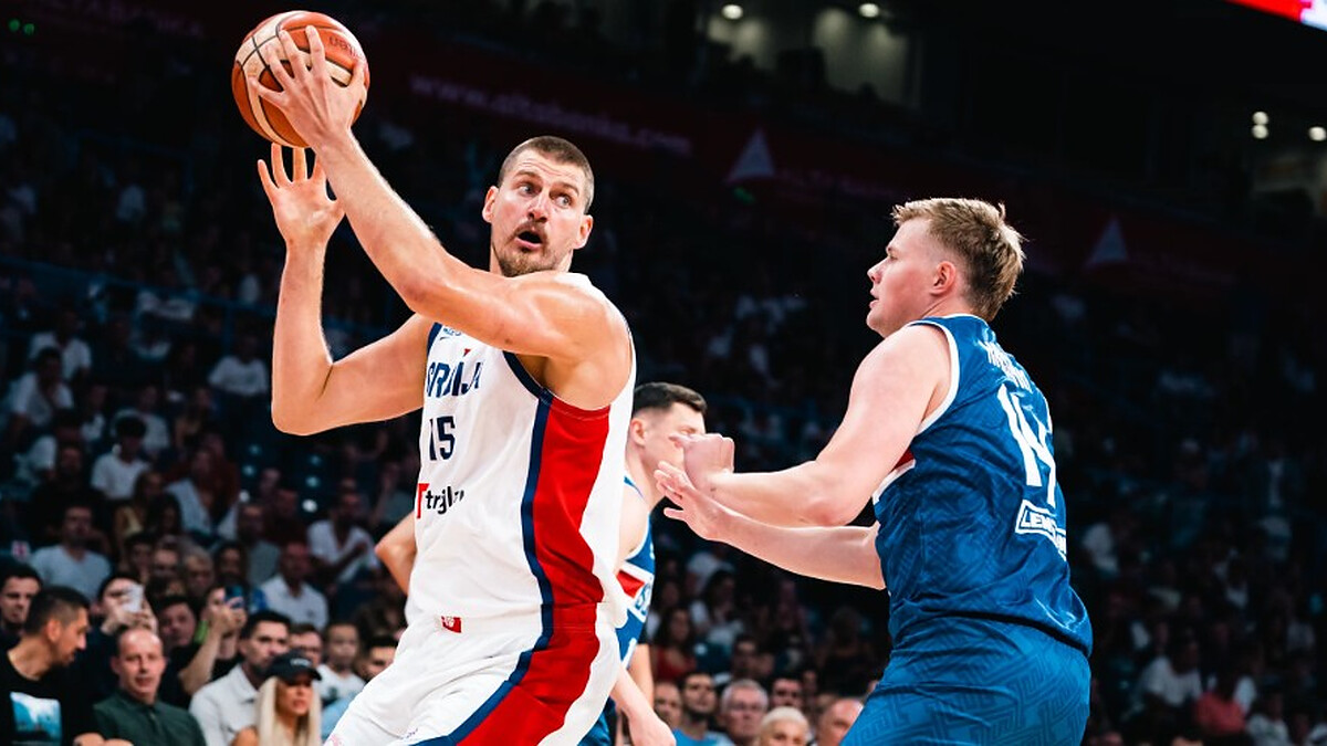 Jokic takes a back seat in scoring as Serbia rout Iceland
