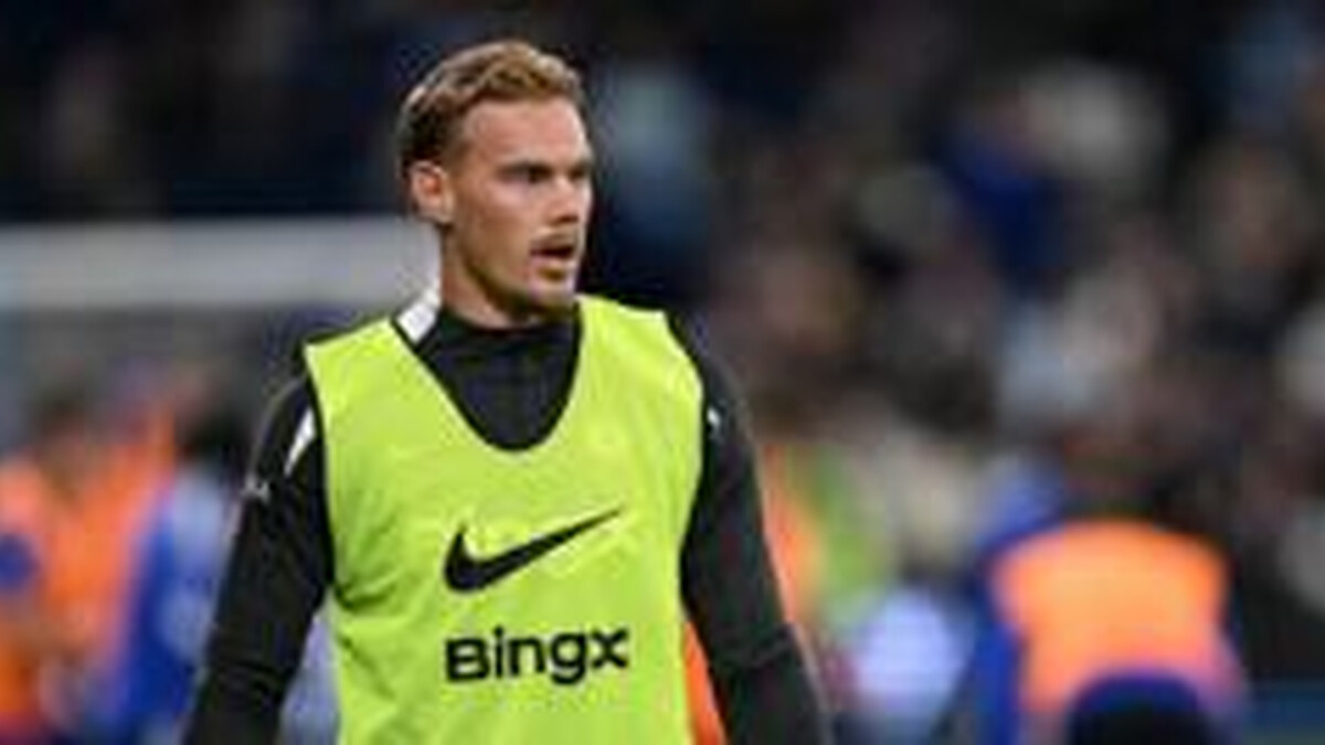 Keeper Jorgensen set for loan move to Strasbourg