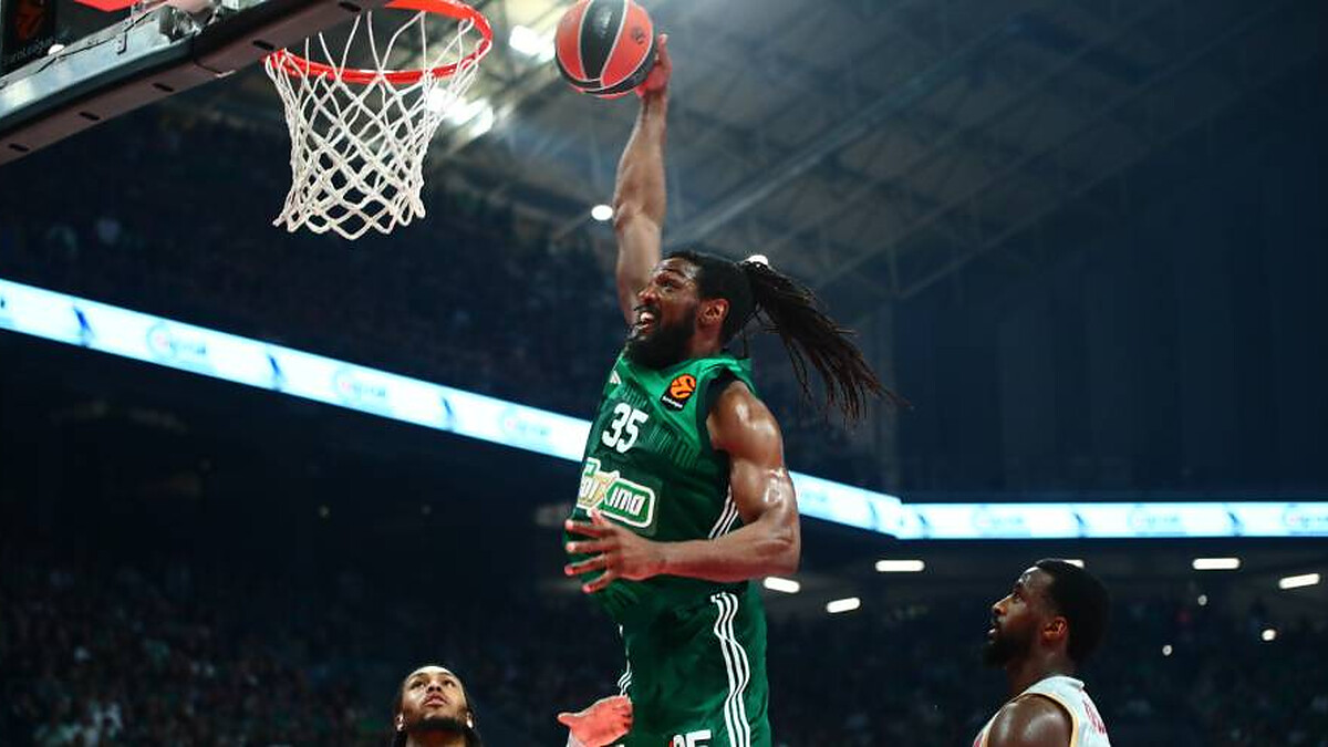 Kenneth Faried has a deal with Kosner Baskonia